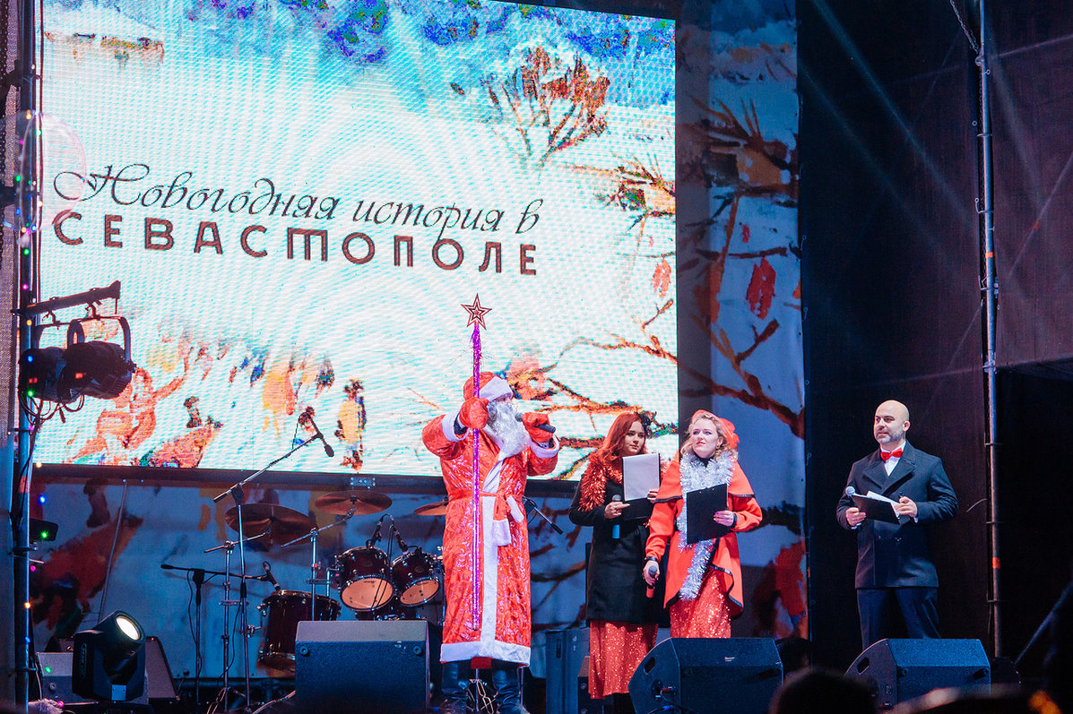 Novogodnij Sevastopol2018 2019 01