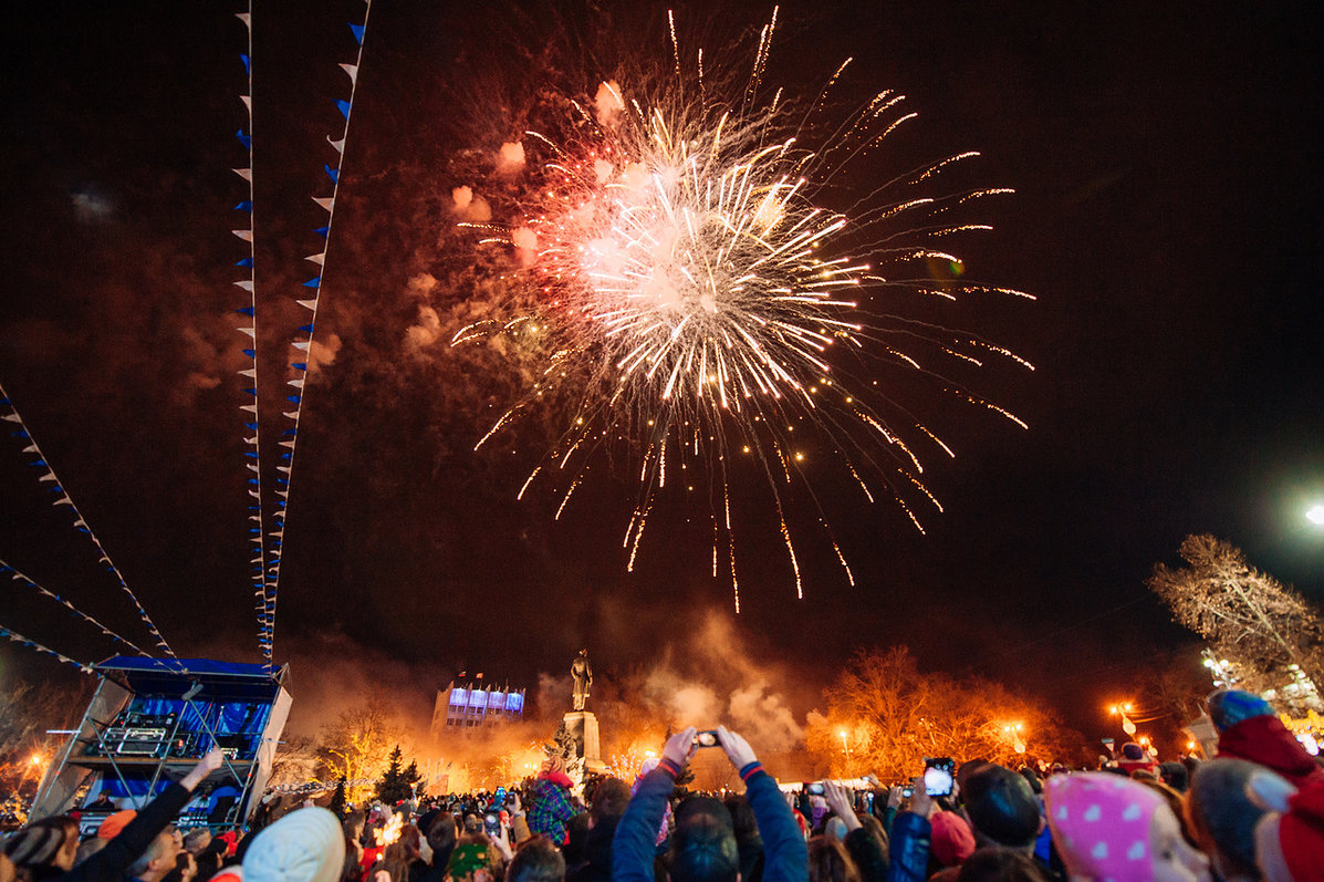 Novogodnij Sevastopol2018 2019 01