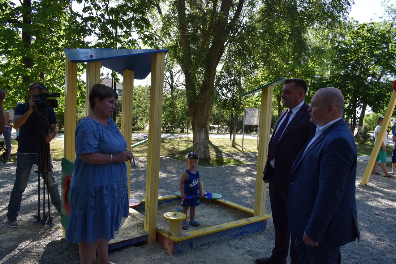 vrio gubernatora mihail vladimirovich razvozhaev s rabochim vizitom 01